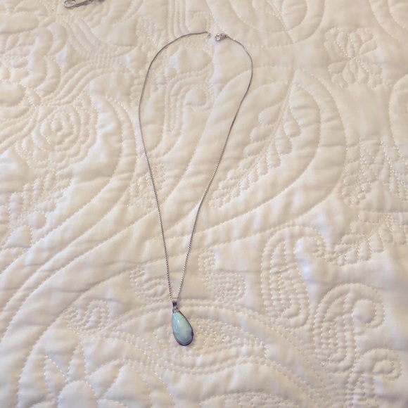 Rare LARIMAR stone pendant w/Sterling Silver - Picture 4 of 11